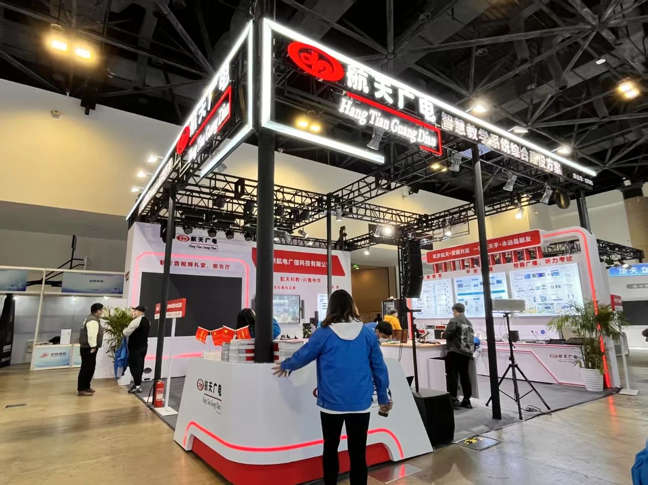 1742777809907083.jpg 1742777809907083.jpg